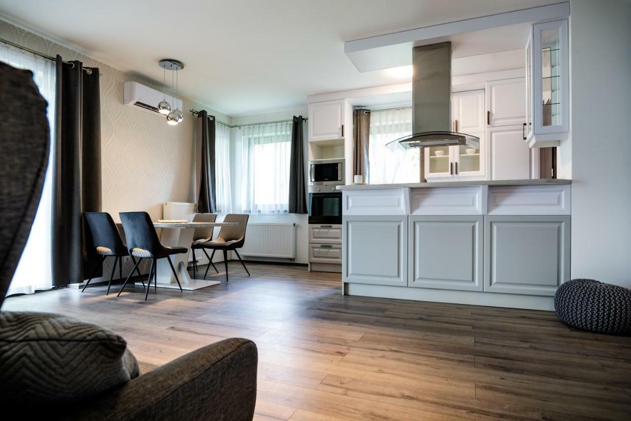 Liszt Ferenc Apartments Kecskemét Buitenkant foto